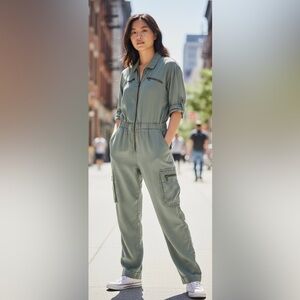 YFB Young Fabulous and Broke Jumpsuit size XS